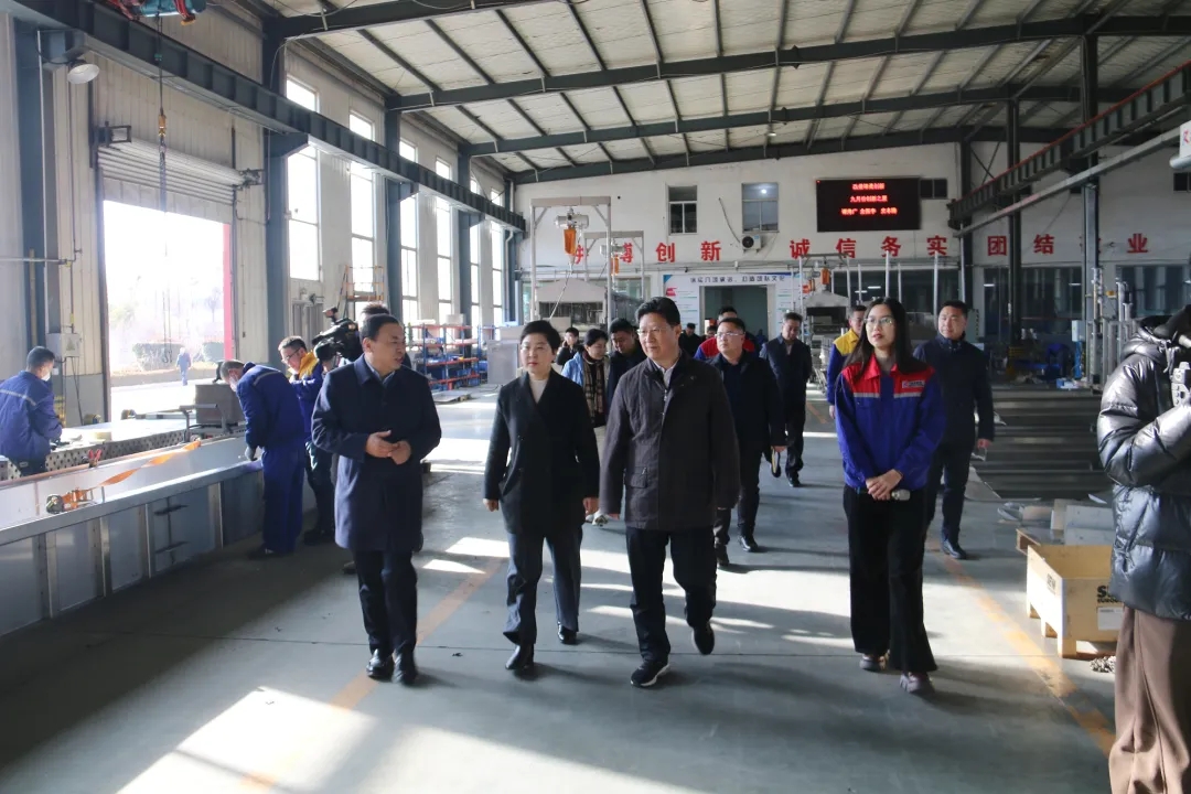 市政協(xié)黨組書記、主席孟慶斌一行赴銳智智能開展調(diào)研指導(dǎo)工作
