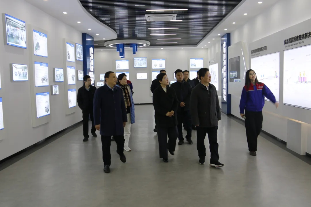 市政協(xié)黨組書記、主席孟慶斌一行赴銳智智能開展調(diào)研指導(dǎo)工作